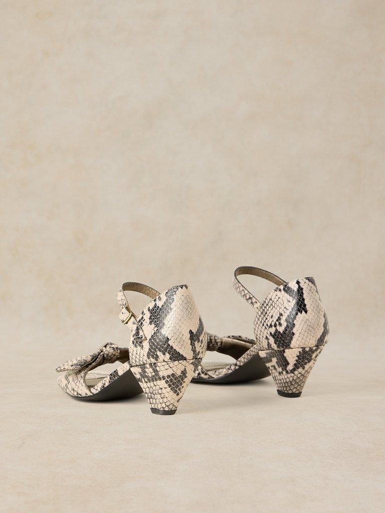 DARLA LOW HEEL SANDAL in NAT MLT - FLAT BACK