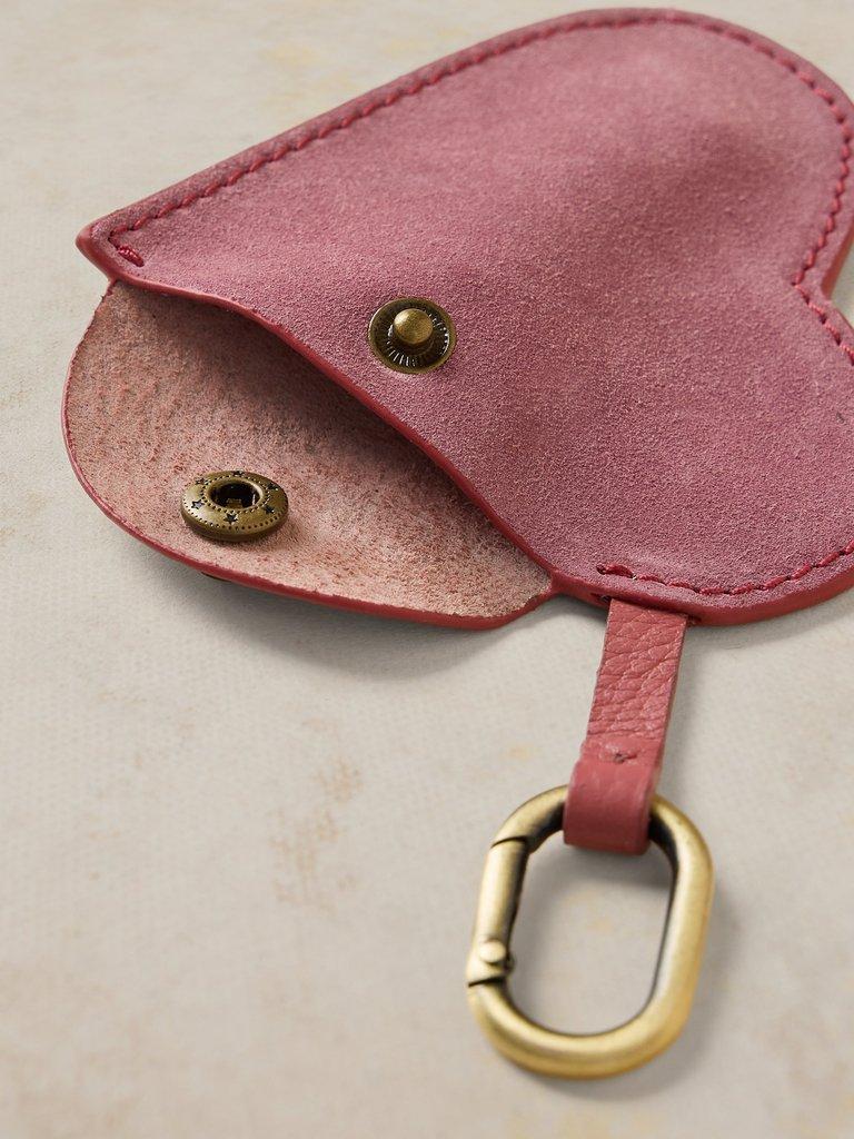 HARRIET HEART COIN PURSE in LGT PINK - FLAT DETAIL