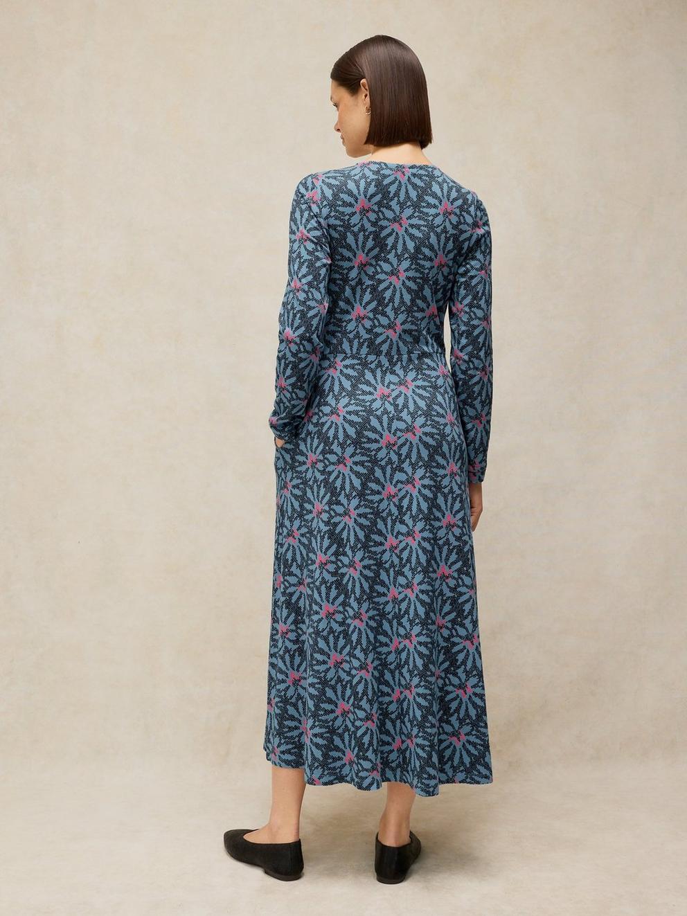 REESE BUTTON THROUGH DRESS in BLUE PR - MODEL BACK