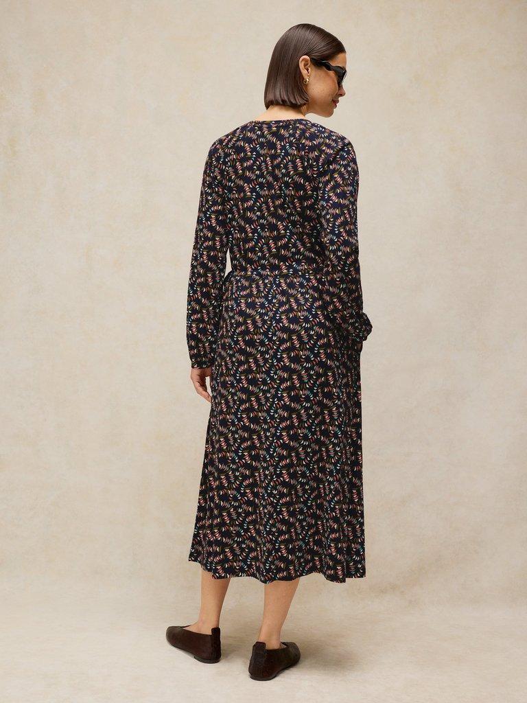 HARPER JERSEY DRESS in NAVY MULTI - MODEL BACK