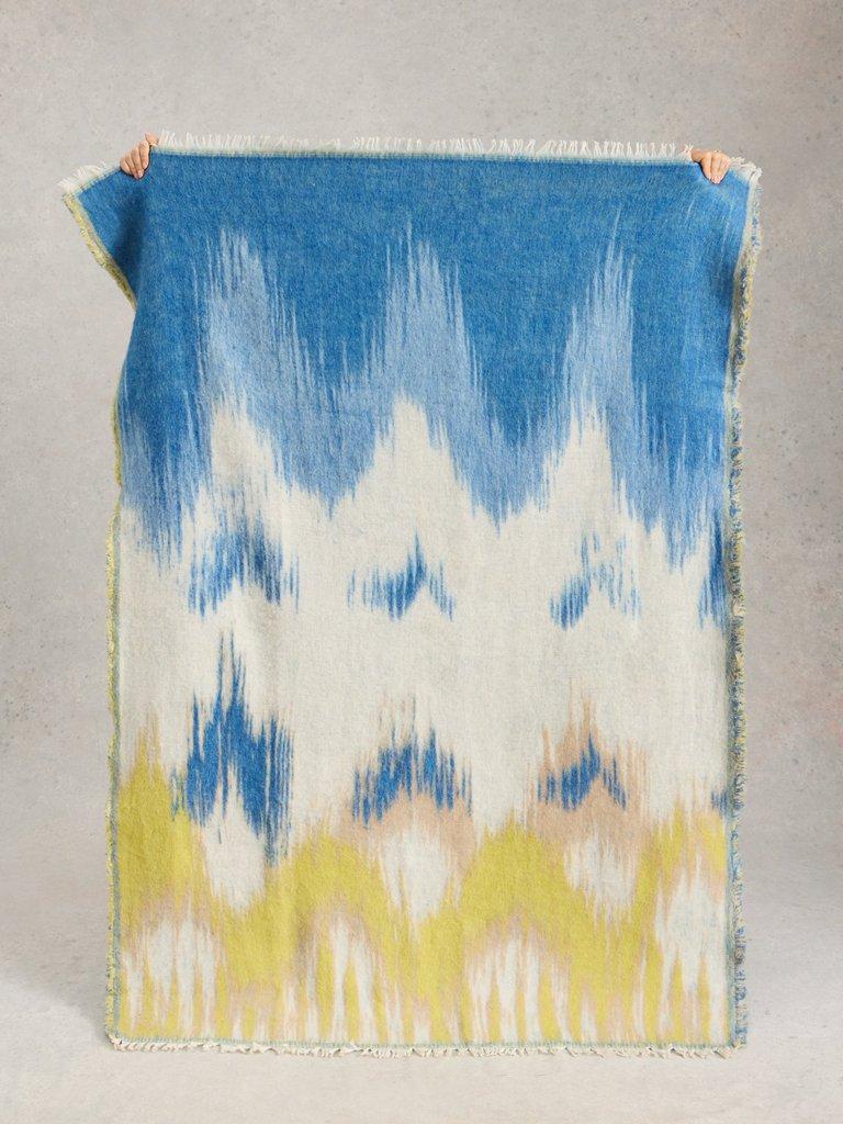 Inside Story Throw in BLUE MLT - FLAT FRONT