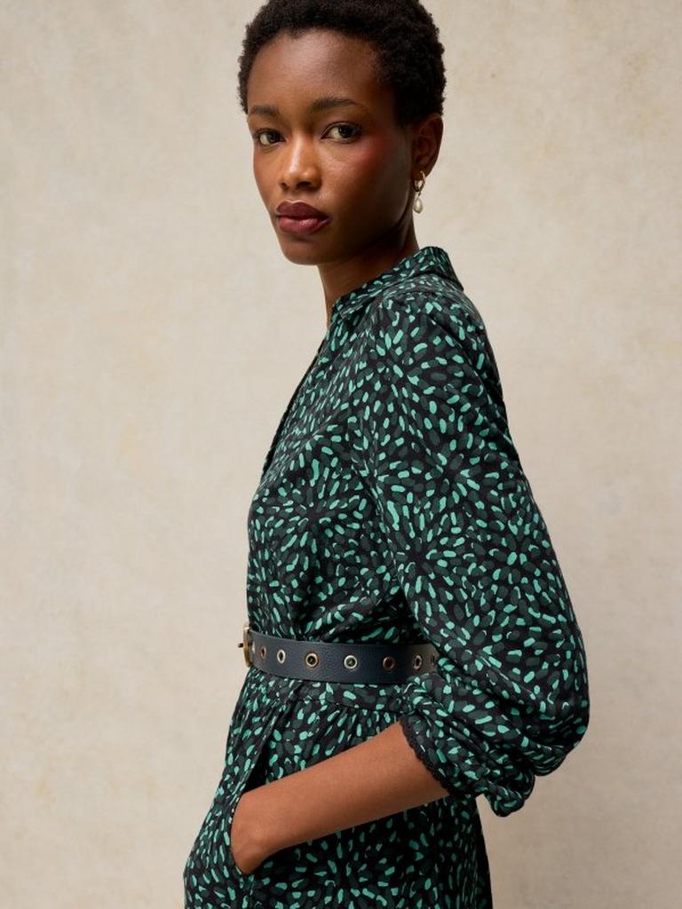 REEGAN JERSEY DRESS in GREEN MLT - MODEL DETAIL
