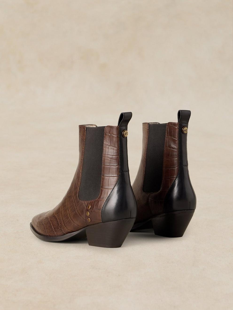 JANIE WESTERN ANKLE BOOT in DK BROWN - FLAT BACK