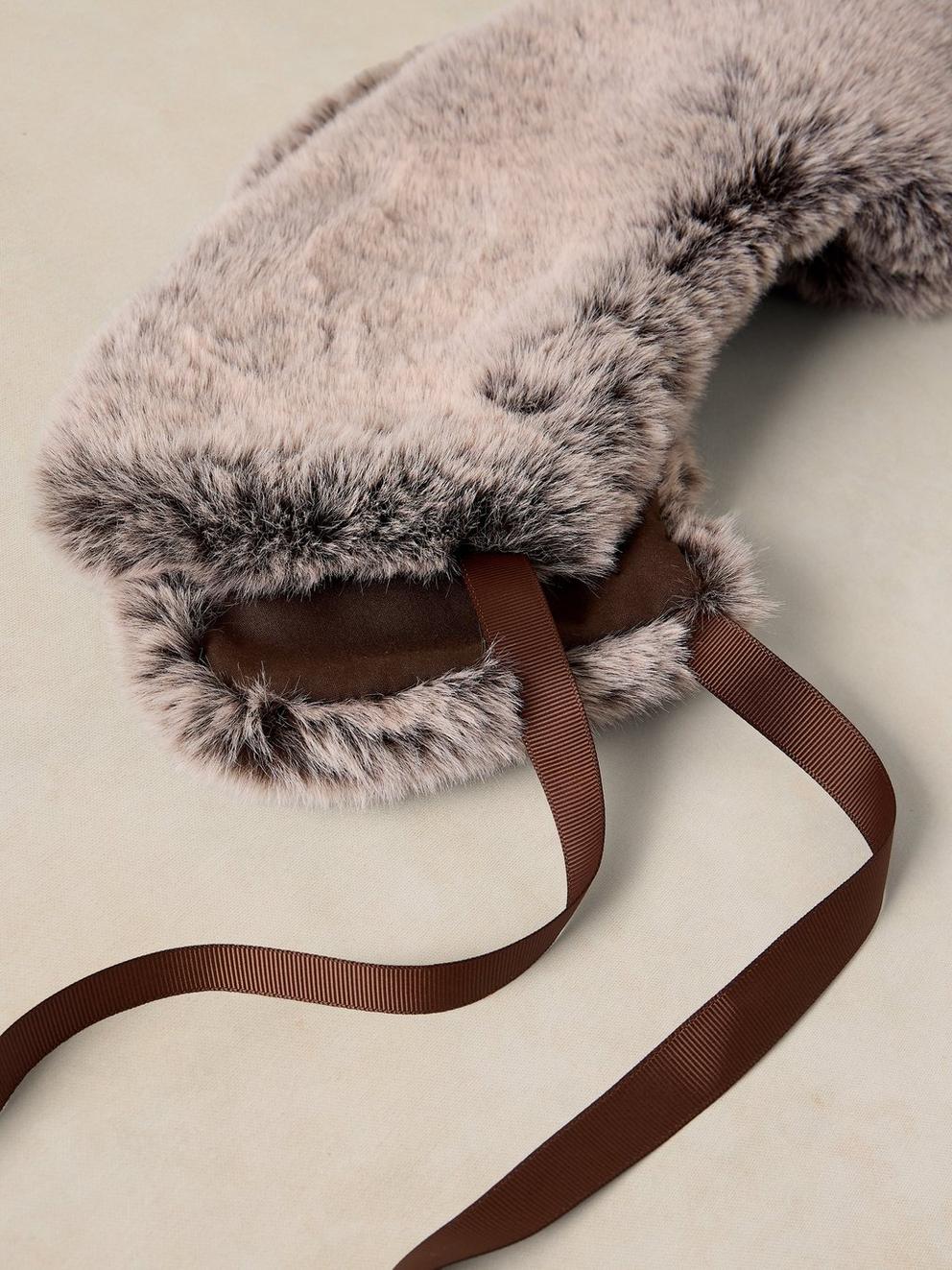 FAUX FUR COLLAR  in BROWN MLT - FLAT DETAIL