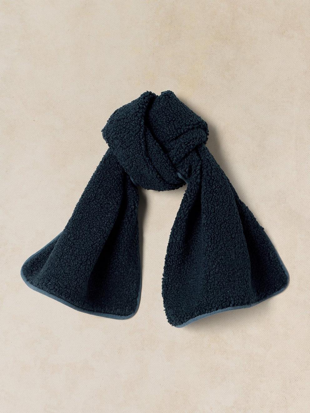 BORG SCARF in DARK NAVY - FLAT FRONT