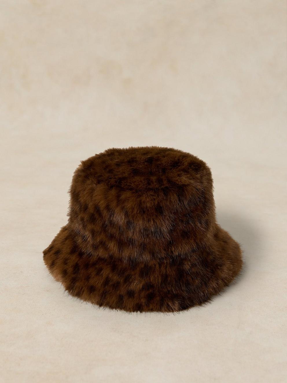 FAUX FUR BUCKET HAT in NAT MLT - FLAT FRONT