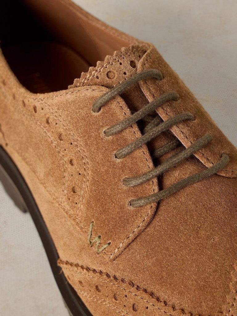 THALIA CHUNKY LEATHER BROGUE in MID TAN - FLAT DETAIL