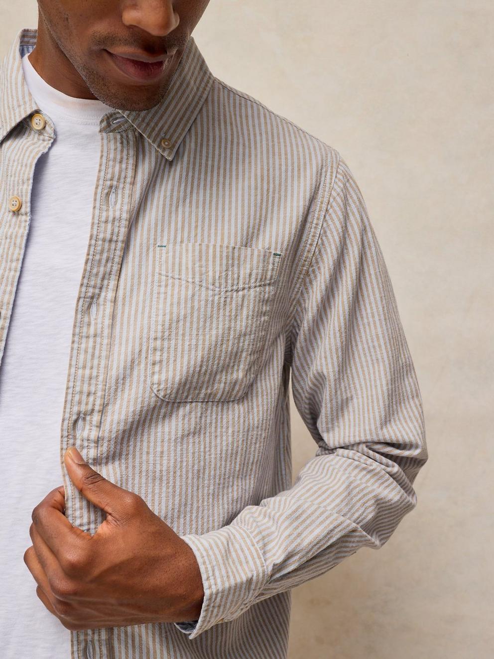 BRUTON COTTON STRIPE SHIRT in BLUE MLT - MODEL DETAIL