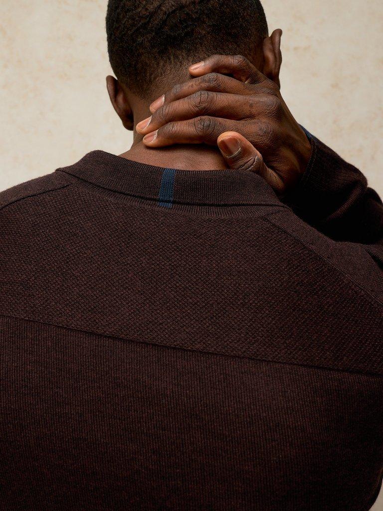CONWAY LS MERINO ZIP POLO in MID BROWN - MODEL DETAIL