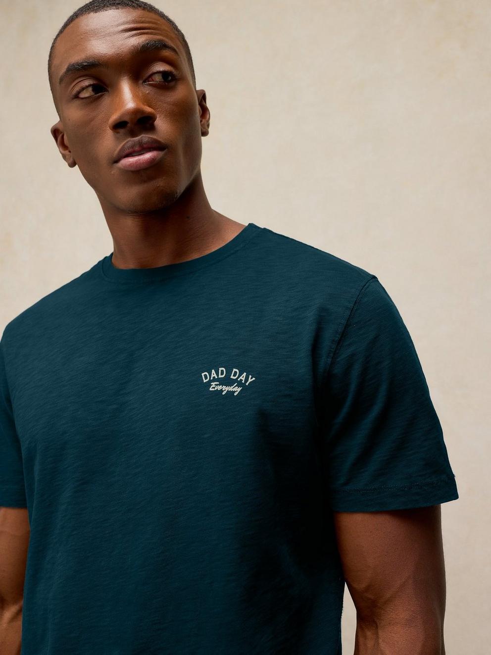 Abersoch Fathers Day Tee in DARK NAVY - MODEL DETAIL