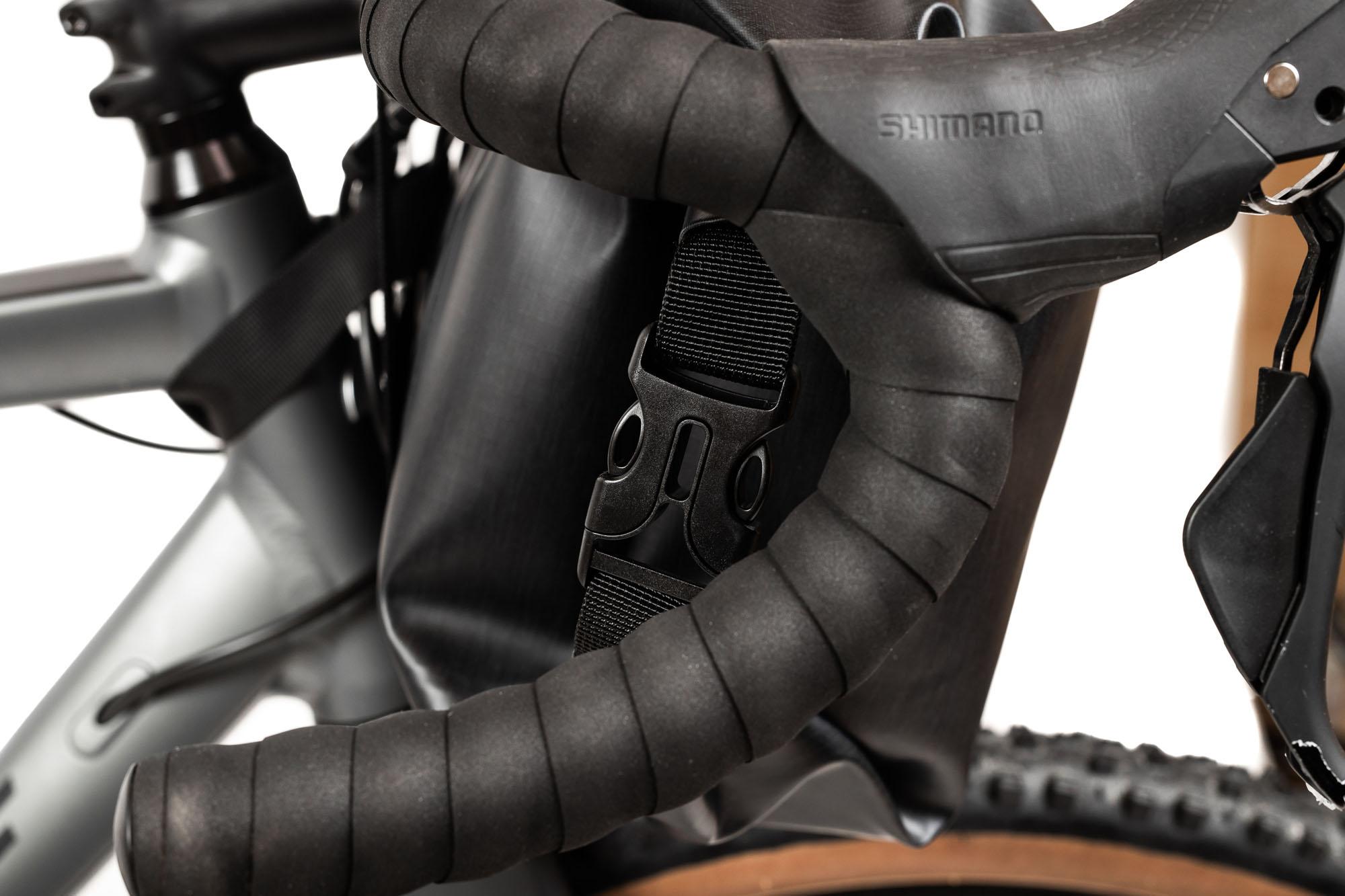 LifeLine Adventure Handlebar Bag Wiggle