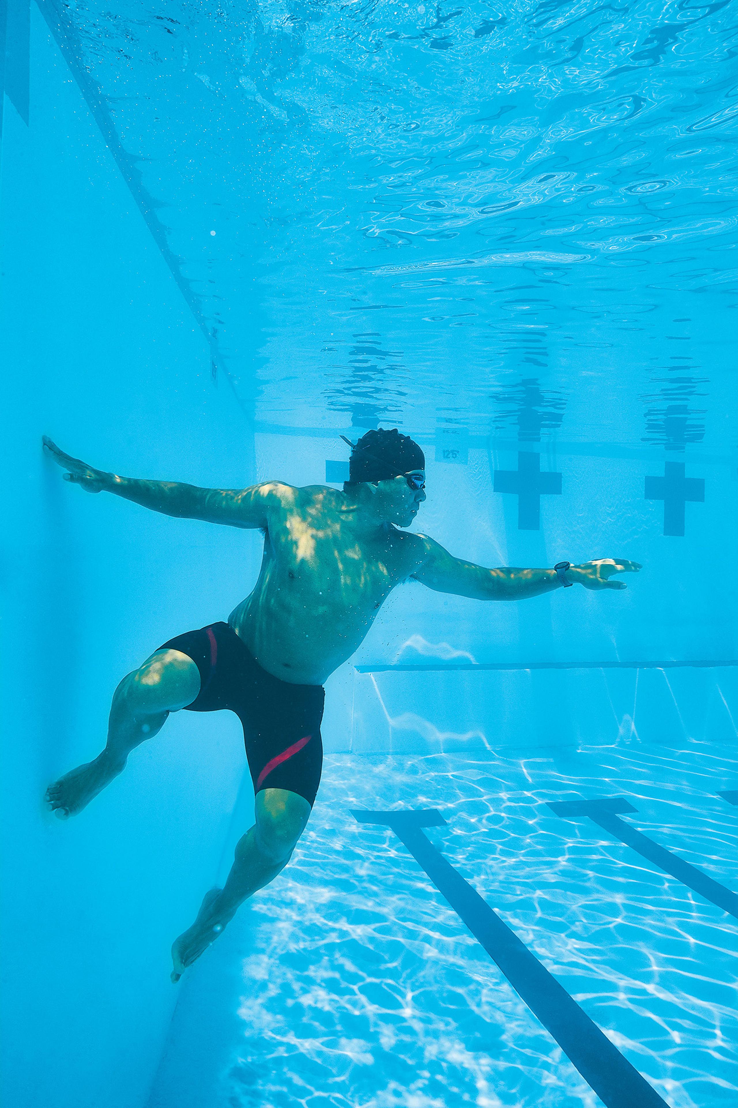 Garmin Swim 2 lets you monitor your heart rate underwater