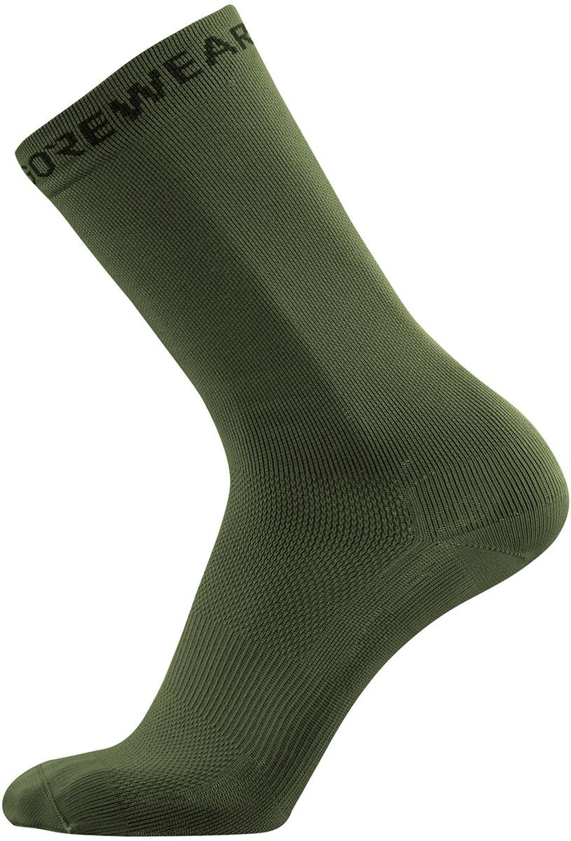 Click to view product details and reviews for Gorewear Essential Socks Utility Green.