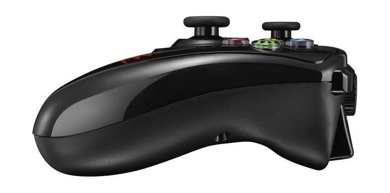 MadCatz C.T.R.L.i Gamepad/Controller for Apple Devices - Black