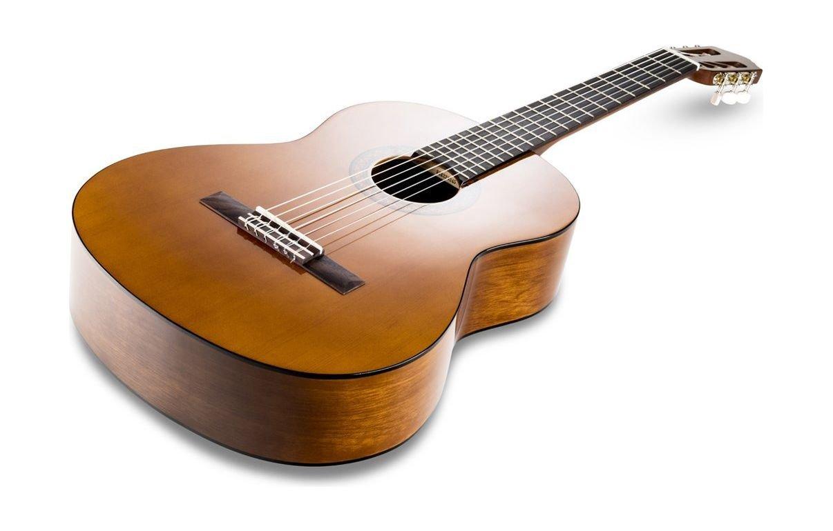جيتار كلاسيكي سي٤٠ من ياماها - باللون الطبيعي