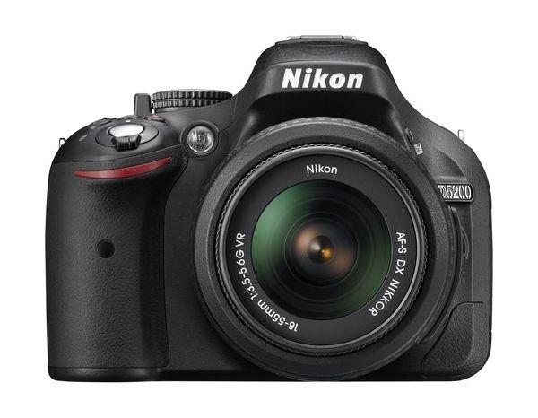 Nikon D5200 18-55mm Zoom Lens DSLR Camera + Hama Tripod + Case Logic SLR Zoom Holster + Patriot SD card 32 GB + Bower Selfie Stick