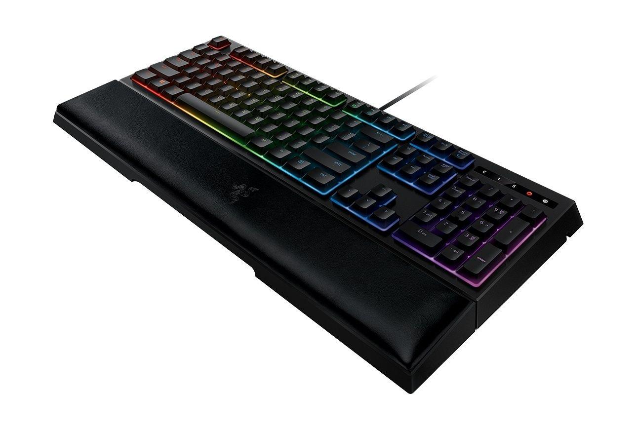 لوحة مفاتيح الألعاب أورناتا كروما من ريزر