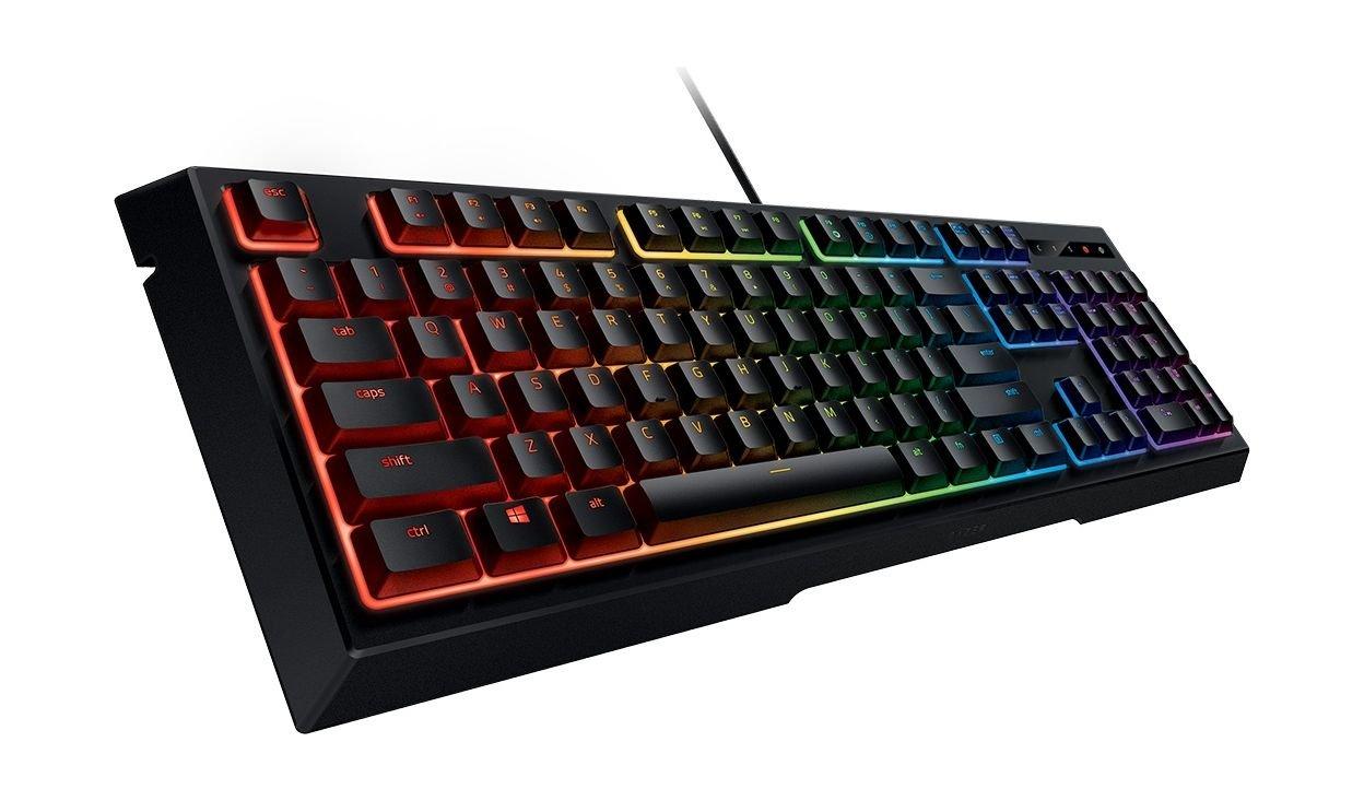 لوحة مفاتيح الألعاب أورناتا كروما من ريزر