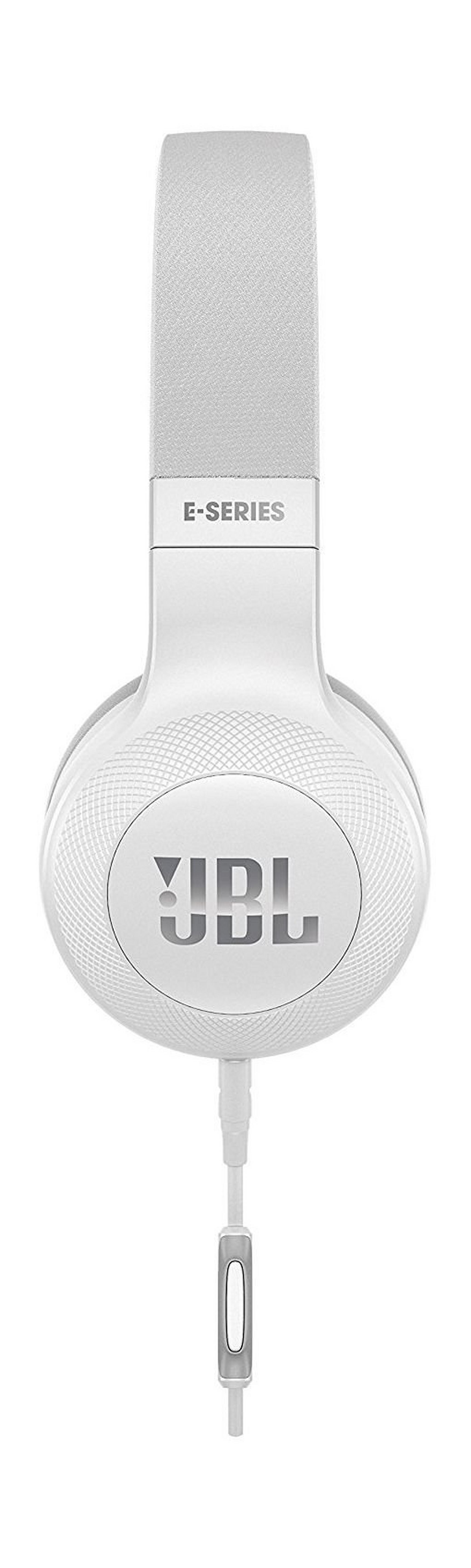 JBL E35 Over-Ear Wired Headphone with Microphone - White