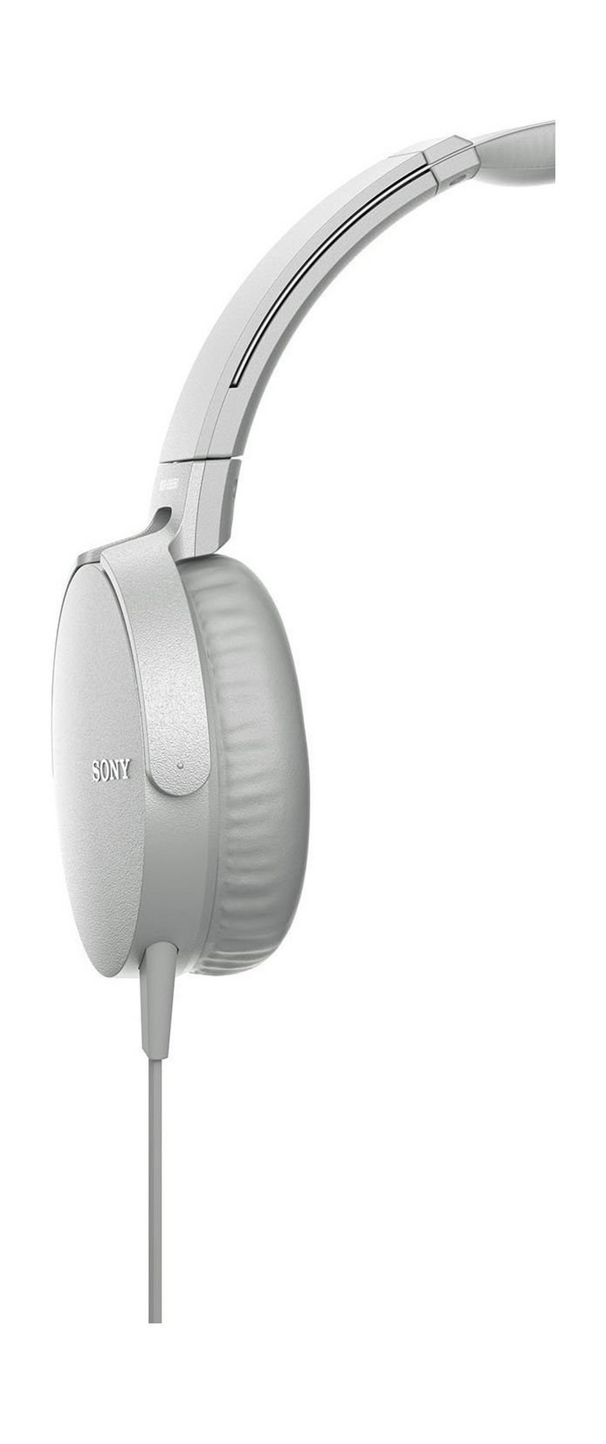 سماعة الرأس  سوني إكسترا للصوت القوي والضخم - أبيض (MDR-XB550AP)