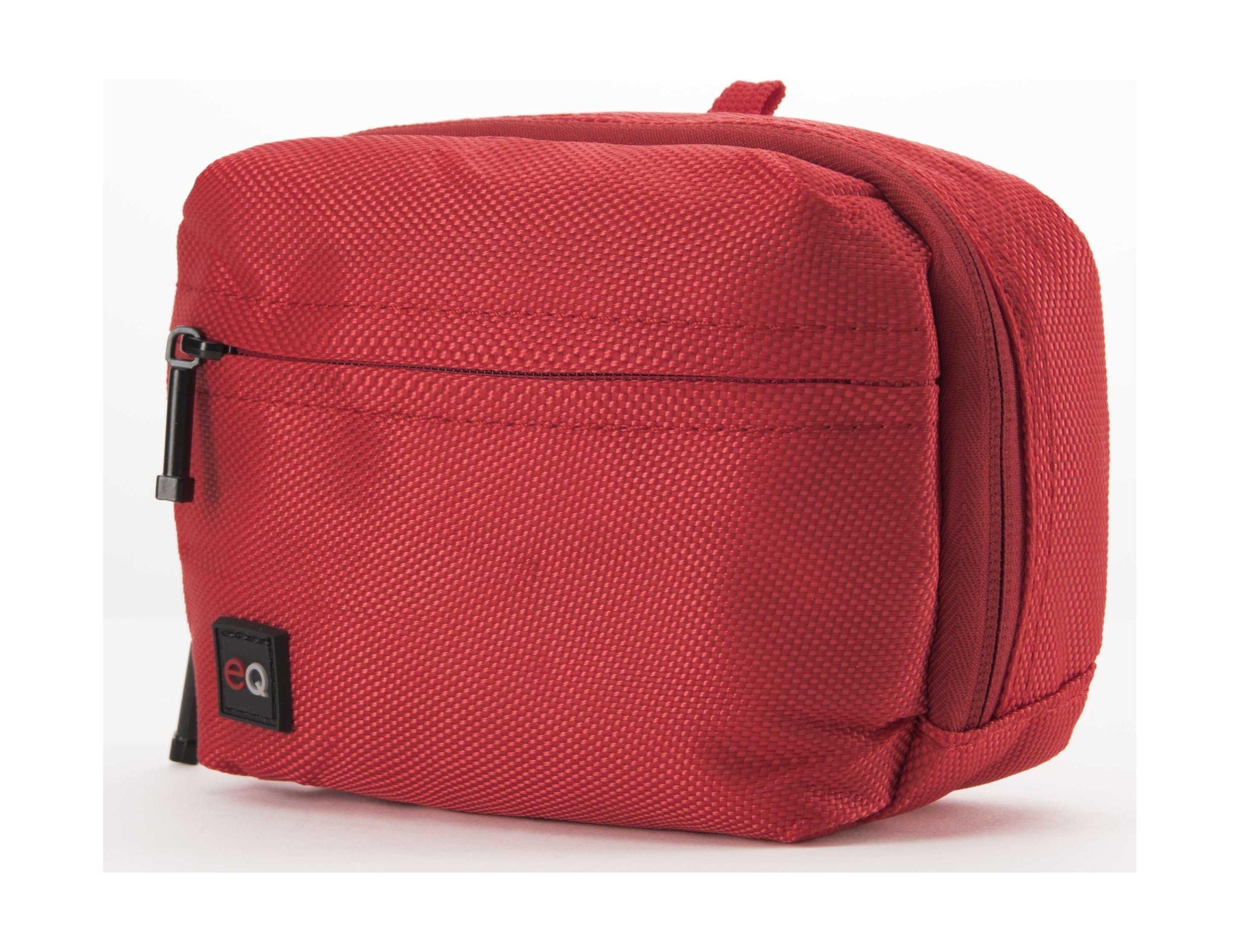 حقيبة كاميرا مدمجة من إي كيو - أحمر