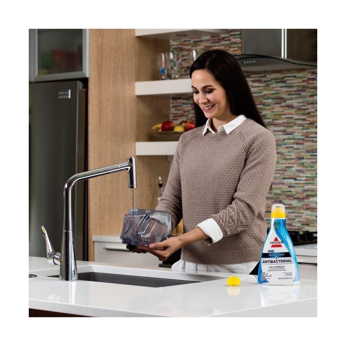 تركيبة التنظيف والإزالة العميبقة المضادة للبكتيريا ١٨٩٨ إي من بيسيل - ١,٢٥ لتر