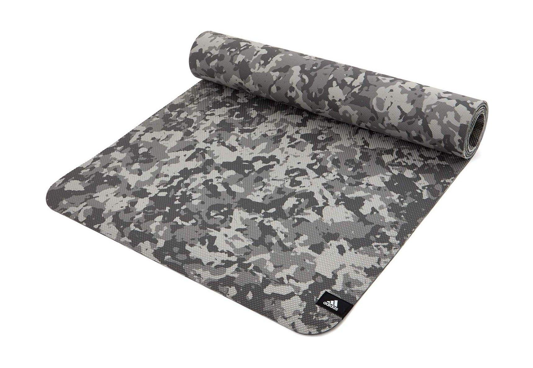 سجادة تمارين من أديداس - رمادي