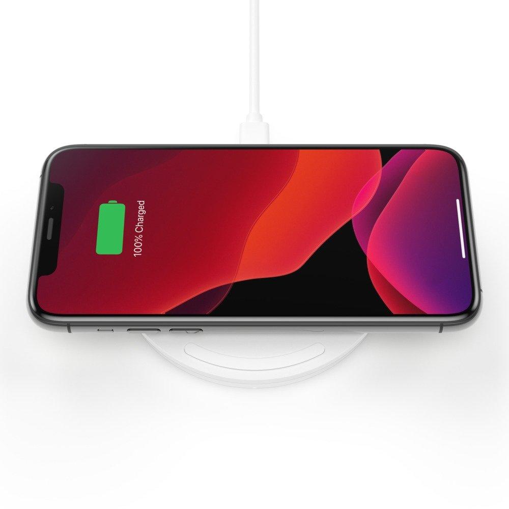 Belkin Boost Charge 10W Fast Wireless Charging Pad + Quick Charge 3.0 wall Charger - White