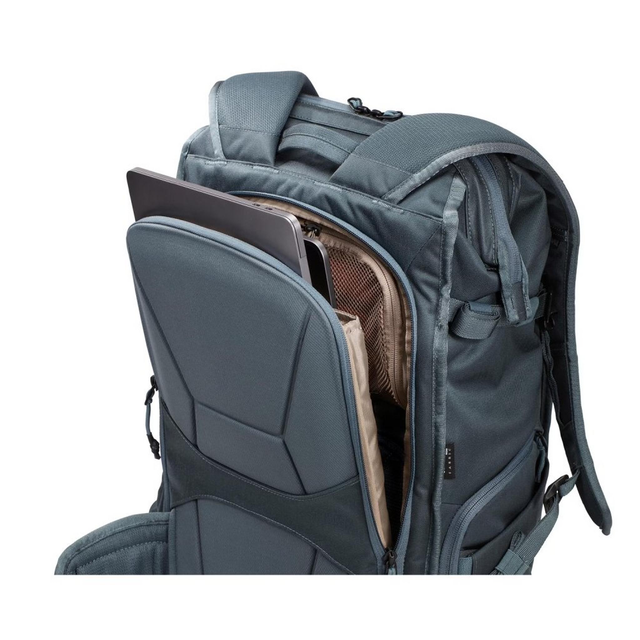 Thule Covert 24L DSLR Camera Backpack- Gray