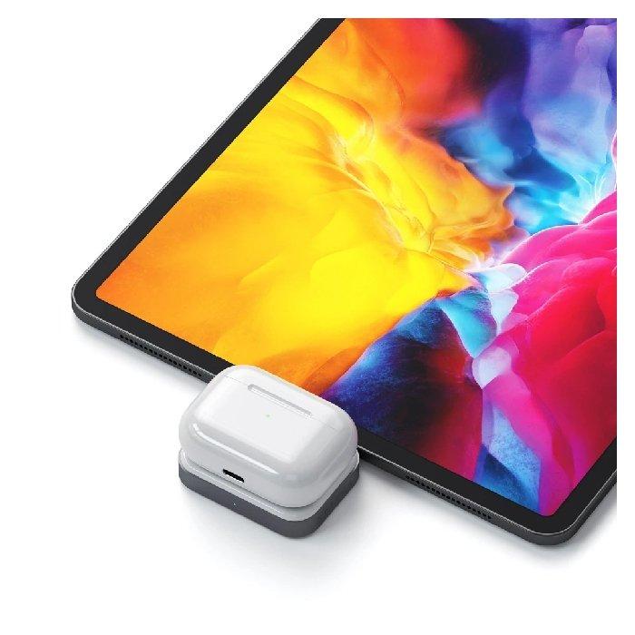 Satechi USB-C Wireless Charging Dock for Airpods  - Space Grey
