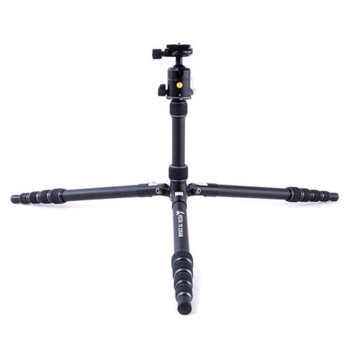Vanguard Vesta TB 235AB Aluminum Tripod with Ball Head