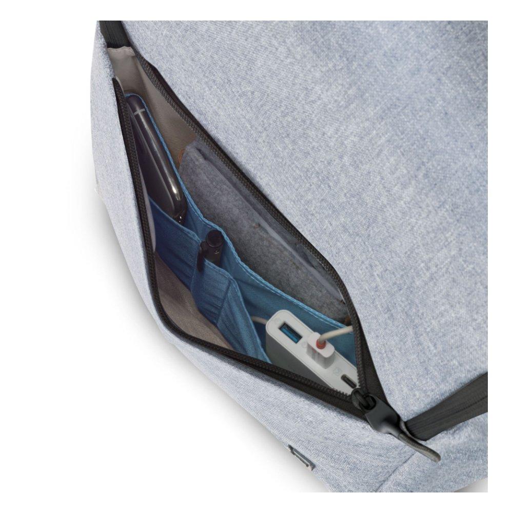 حقيبة الظهر ايكو موشن للابتوب بحجم 15.6 بوصة من ديكوتا - أزرق