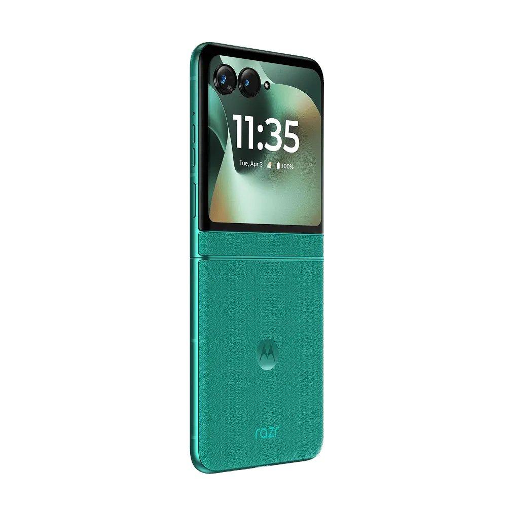 Motorola Razr 70 Phone, MediaTek Dimensity 7450X, 8GB RAM, 256GB, 6.9-Inch, PBCW0001AE - Green