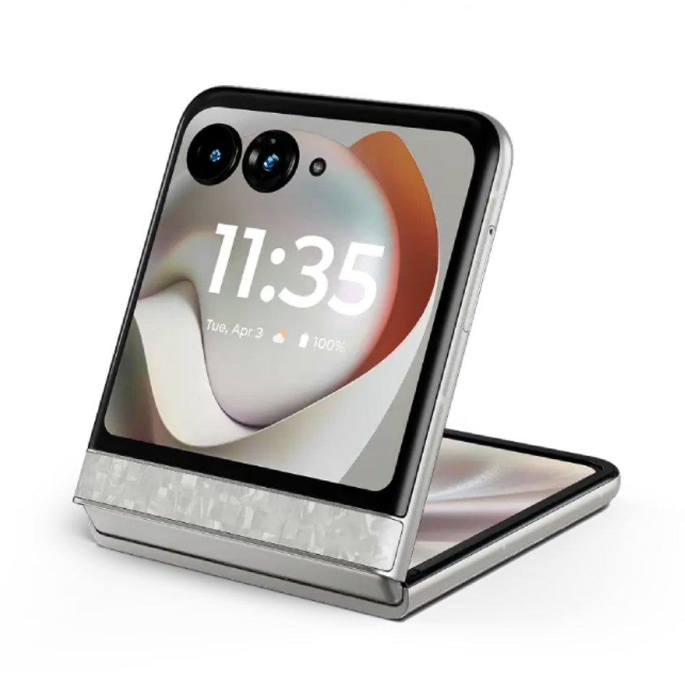 Motorola Razr 70 Phone, MediaTek Dimensity 7450X, 8GB RAM, 256GB, 6.9-Inch, PBCW0002AE - White