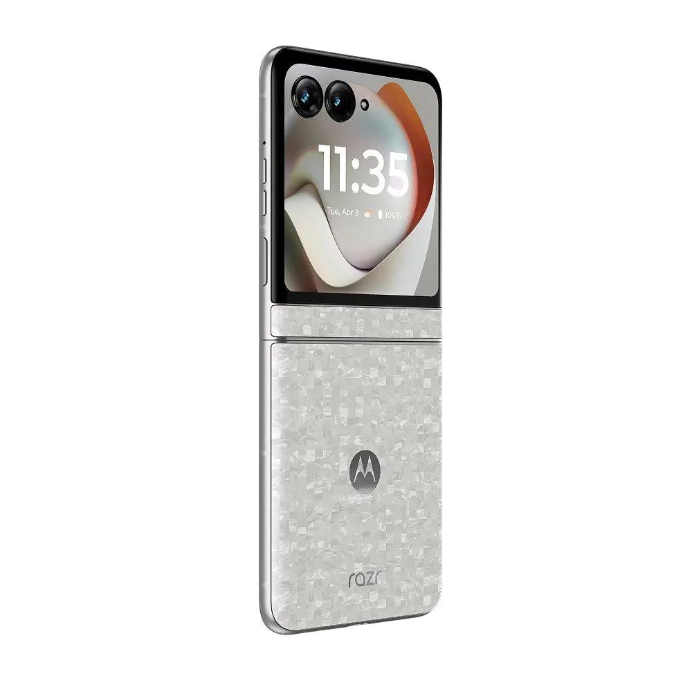 Motorola Razr 70 Phone, MediaTek Dimensity 7450X, 8GB RAM, 256GB, 6.9-Inch, PBCW0002AE - White