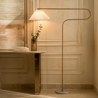 Buy Reach floor lamp white 153x113 cm in Kuwait