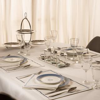 Buy Royal fine bone dinner set 18pcs blue in Kuwait