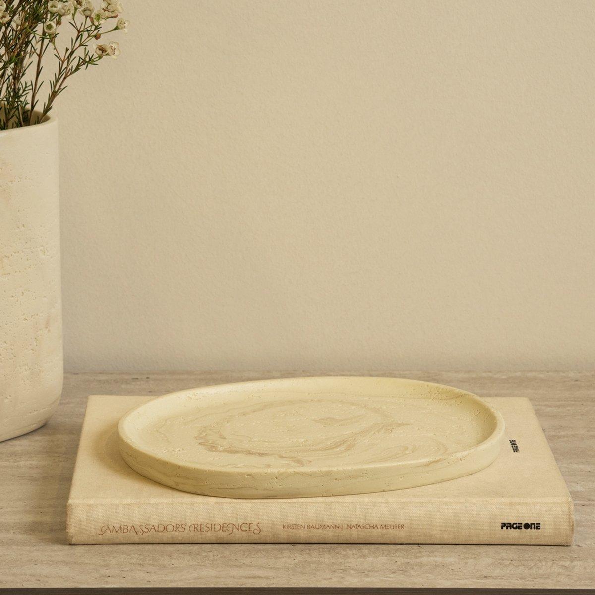 Oblong Resin Deco Tray Beige 29X2X21 cm