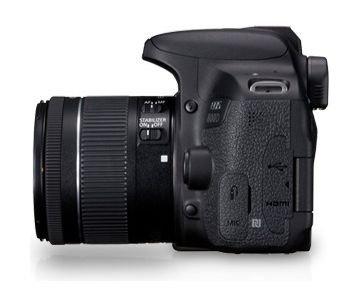 كاميرا كانون الرقمية (الهيكل) بعدسة تقريب ١٨-٥٥ ملم ودقة ٢٤,٢ ميجابكسل (EOS 800D)