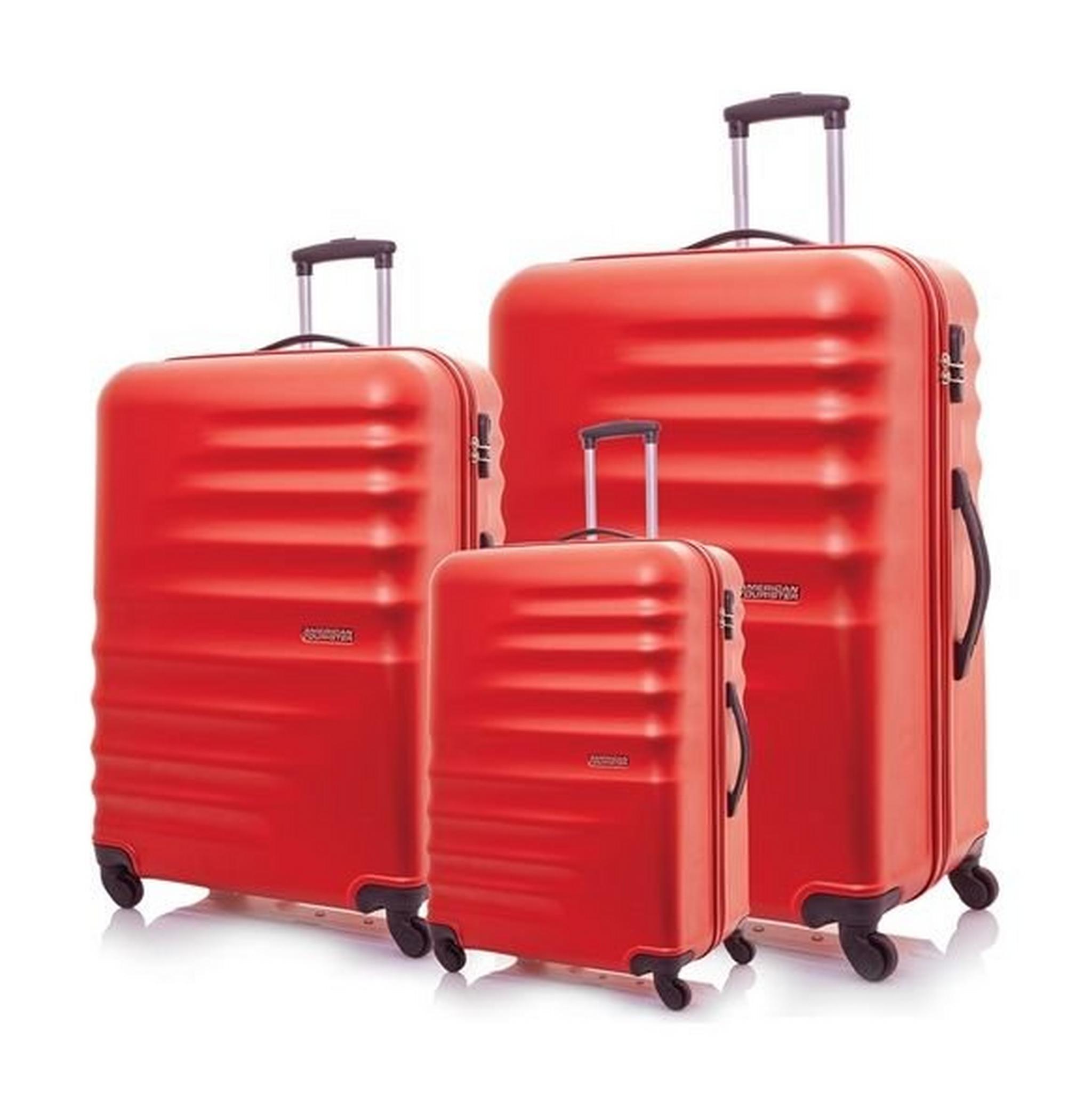 حقيبة السفر الصلبة بريستون بعجلات من أمريكان توريستر - مجموعة من ٣ حقائب (٥٥+٦٧+٧٧ سم) - أحمر