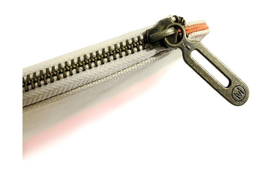 Monocozzi Gritty Ultra-Slim Sleeve For MacBook Pro 13-inch W/ USB-C & Macbook Air 12-inch - Coral Pink