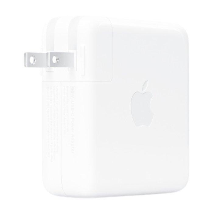 محول الطاقة بقوة 96 واط وإتصال USB-C من أبل - أبيض (MX0J2ZM/A)
