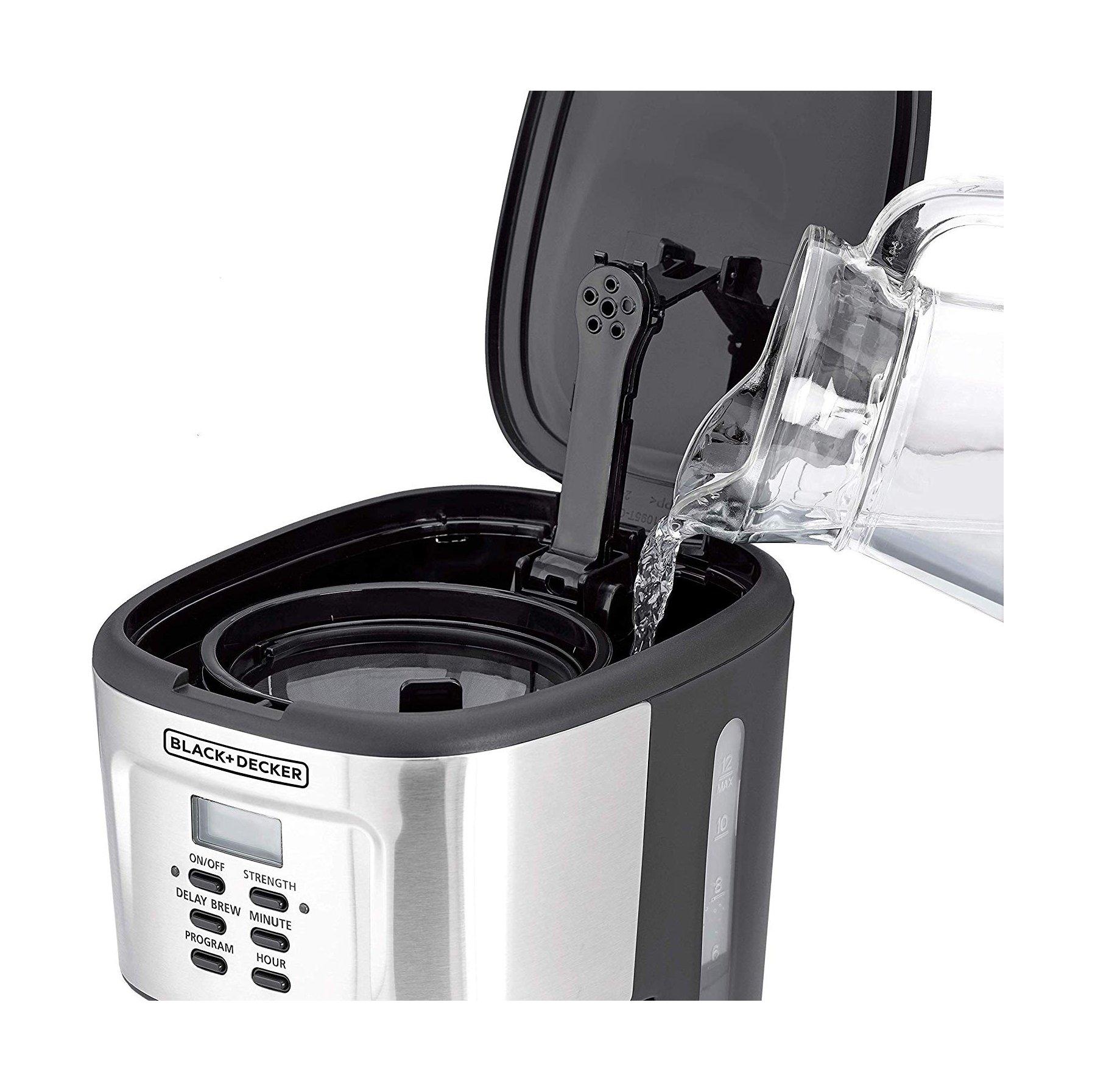 ماكينة تحضير القهوة  بقوة 900 واط من بلاك + ديكر دريب DCM85-B5