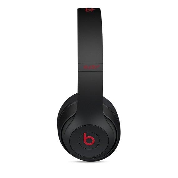 Beats Studio3 Wireless Over‑Ear Headphones Black / Red Price in Kuwait Xcite