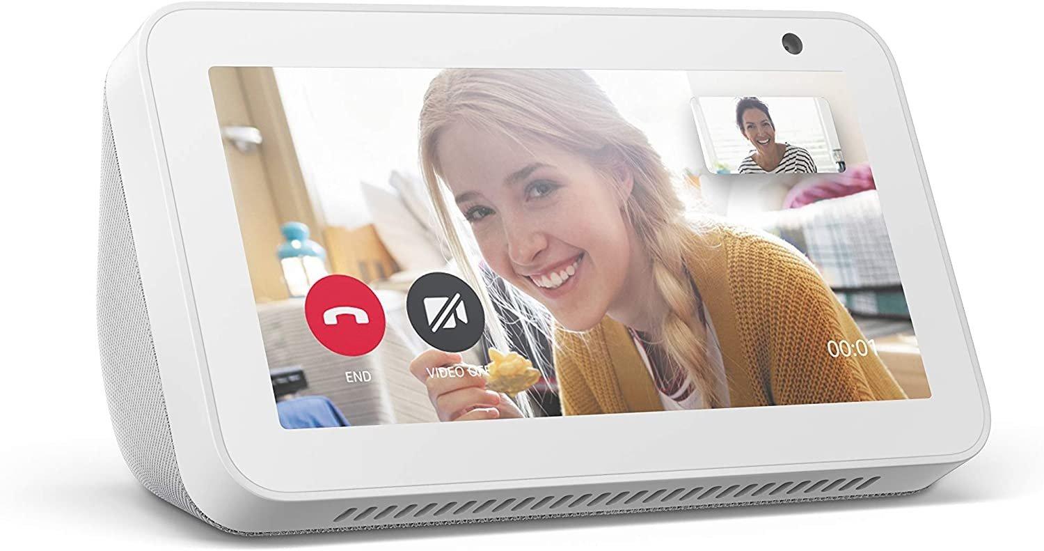 جهاز أمازون إيكو شو الذكي 5 مع اليكسا - أبيض