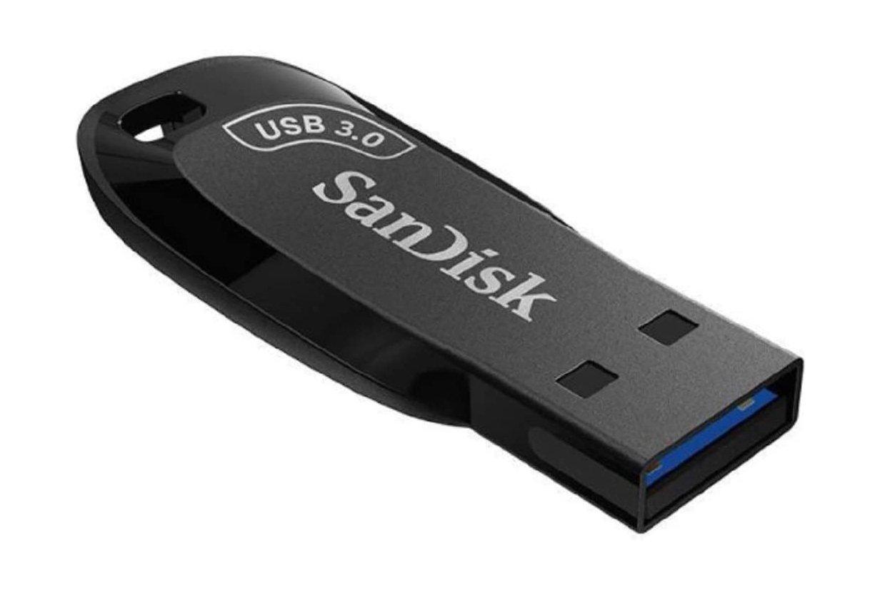 SanDisk Ultra Shift 32GB USB 3.0 Flash Drive