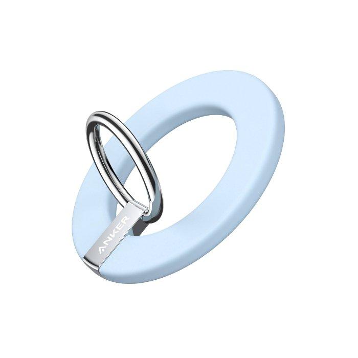 حزمة مجموعة شحن 2 من انكر تتكون من شاحن جداري باوربورت III كيوب بقوة 20 واط ، بطارية شحن محمولة باوركور مترو بقدرة 20 واط ، وكابل باور لاين III فلو يو اس بي-سي الى لايتننغ