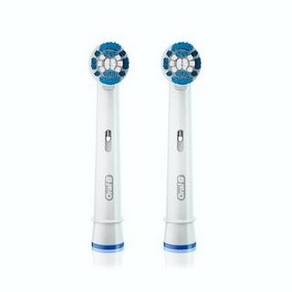 Buy Oral-b precision clean replacement toothbrush head, 2-count,  eb20 - white in Kuwait