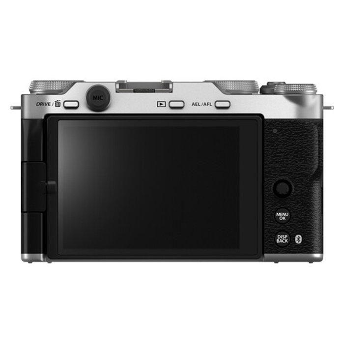 Fuji X-M5 Mirrorless Camera with 15-45mm Lens – Silver