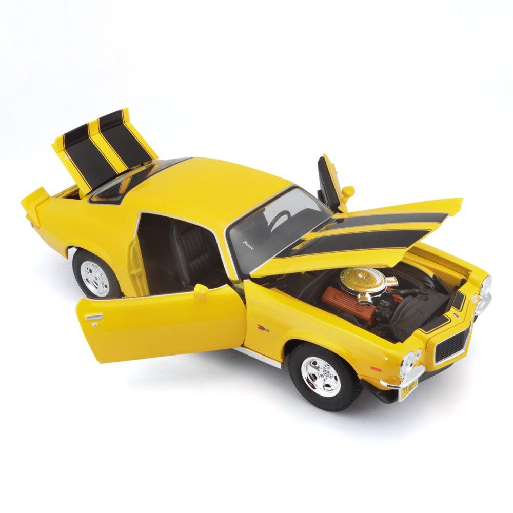 Maisto 1:18 Scale 1971 Chevrolet Camaro Car, 31131YL – Yellow